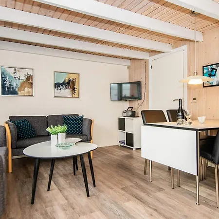 Lxix Holiday home *